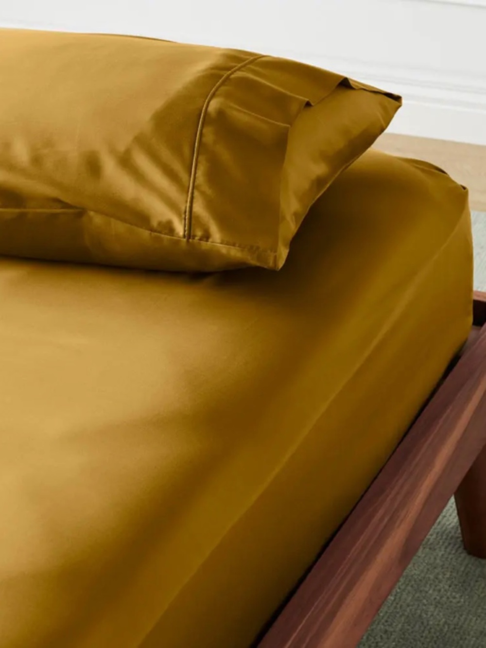 Bamboo fitted sheeting gold color -  Twin XL